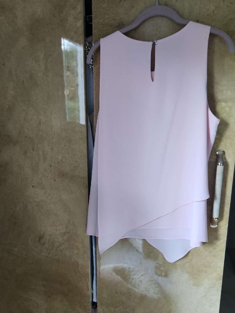 NWT- Vince Camuto Pale Pink Sleeveless Asymmetrical Layered Tunic Top. - Picture 6 of 6